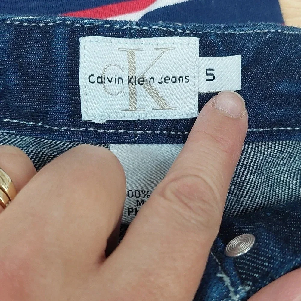 Calvin Klein Jean Summer shorts casual Dark denim Nwot Size 5 Nwot